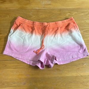 Vineyard Vines Terry Cloth Shorts in Tie-dyed Pattern Size Large